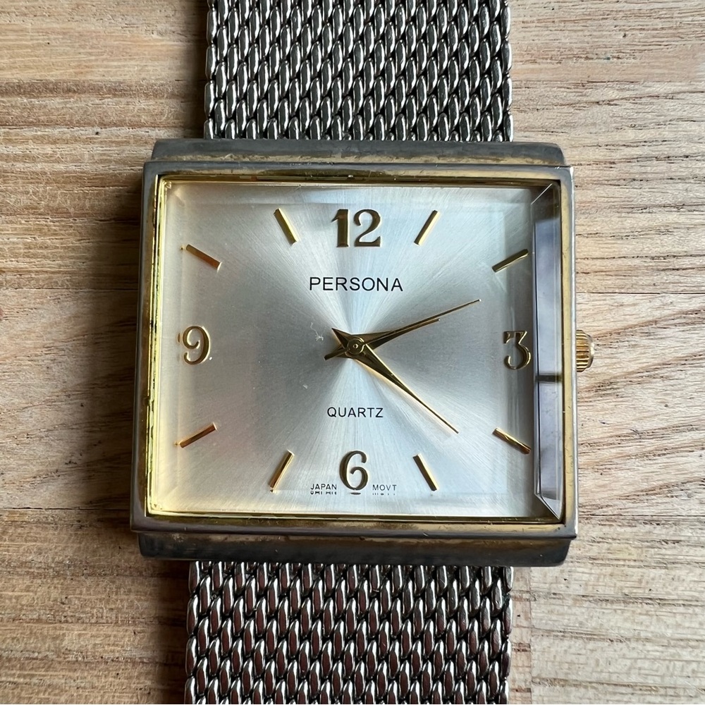 Vintage persona ladies rectangular oversized chunky fashion watch NEW BATTERY